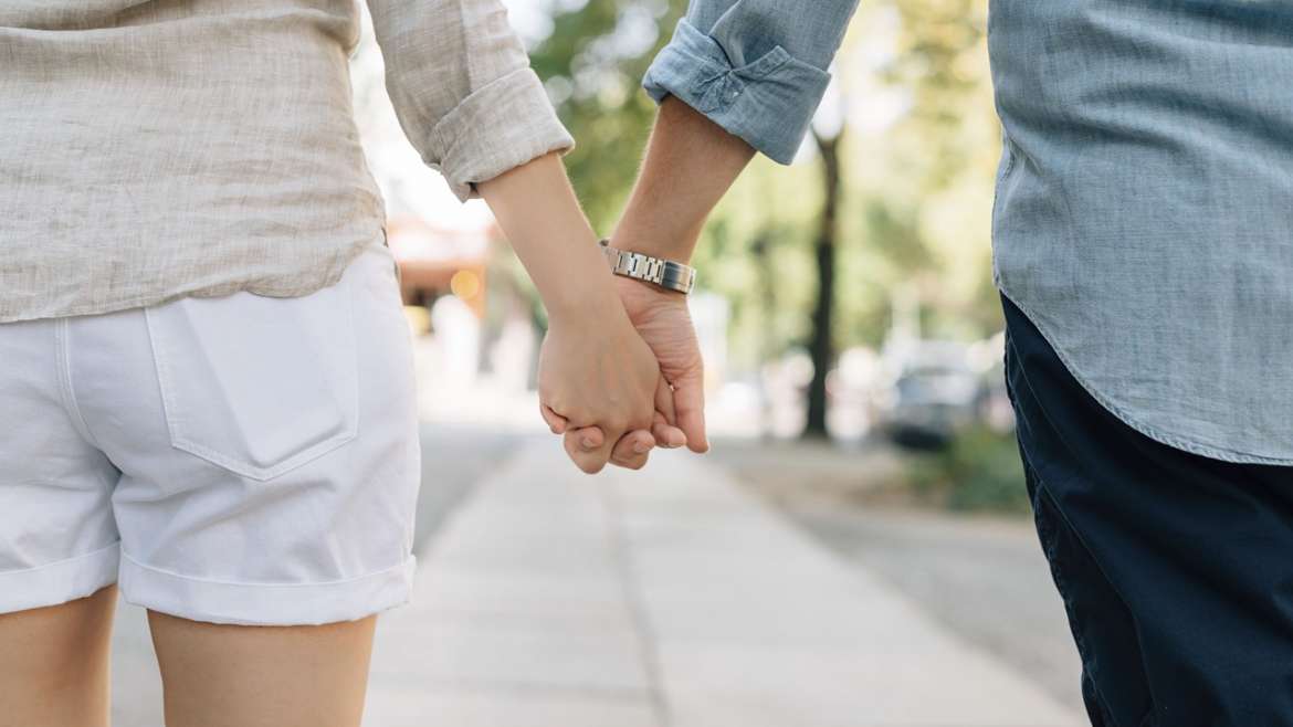 İzmir’de genital siğil tedavisi için dermatolog değerlendirmesi