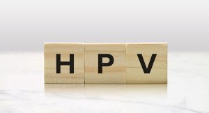 HPV ve siğil ilişkisi ile tedavi yöntemleri hakkında bilgilendirici görsel İzmir Alsancak muayenehanesinde Dr. Orhan Demirer